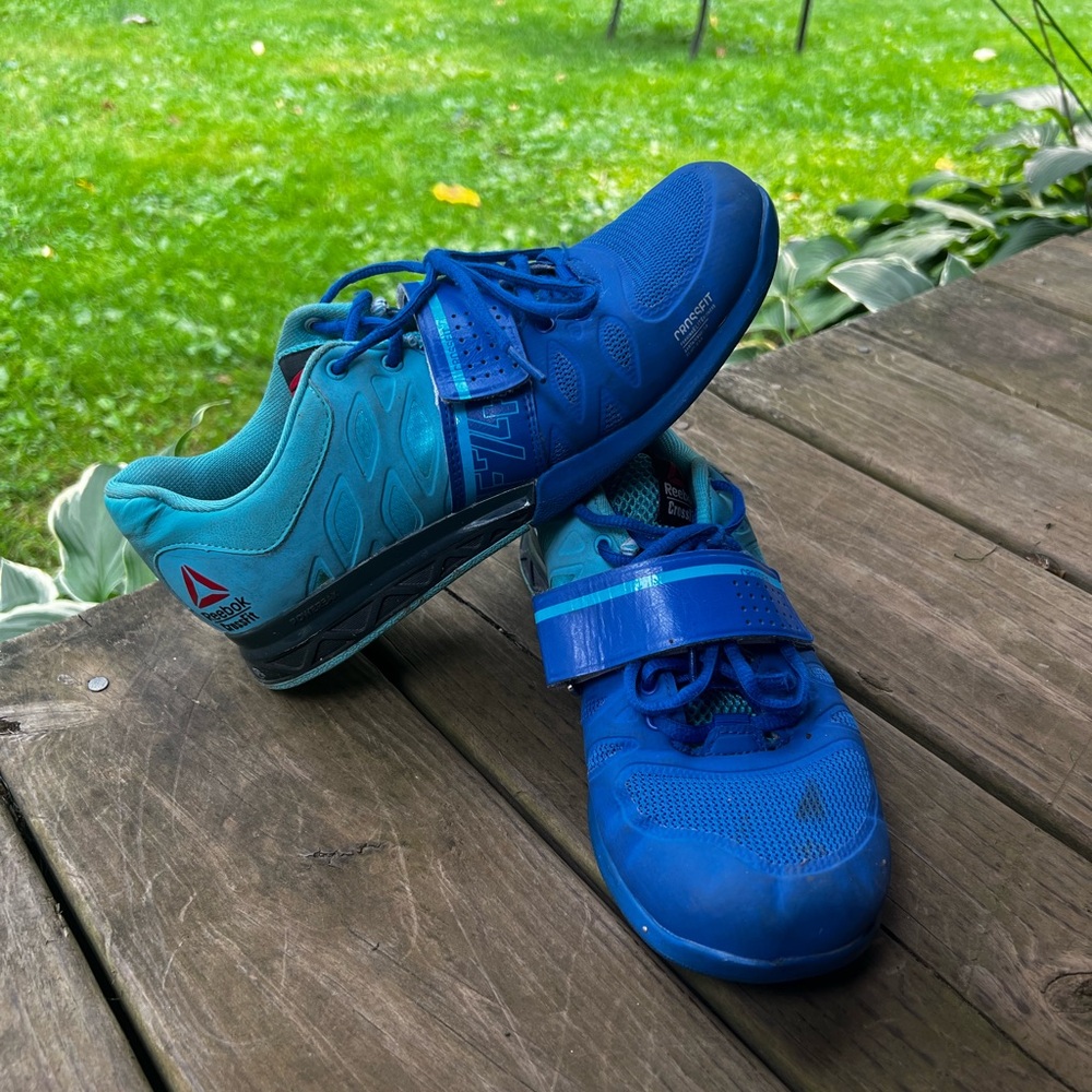 Reebok CrossFit lifters
